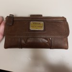 Fossil emory clutch sale