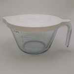 Pampered Chef #2431 8 Cup Glass Classic Batter Bowl New 2013 Style with Lid