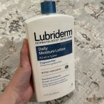Lubriderm Unscented Lotion 710ml 2本セット Lubriderm Unscented Lotion, 2 packs of 710 mL | Costco