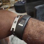 Garmin vivofit 4 club top bundle