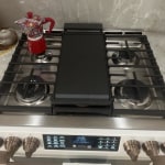Café™ 30 Smart Slide-In, Front-Control, Gas Range with Convection