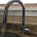 Delta Peerless Apex Küchenarmatur – Einhebel, Ausziehbar, Chrom, Für Einbau In Waschbecken