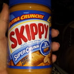 Skippy Beurre de Cacahuètes Super Chunk - Morceaux Croquants & Saveur à  l'Américaine - Sans Huile de Palme - 340 g : : Livres