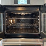 Café™ Professional Series 30 Smart Built-In Convection French-Door Double  Wall Oven - CTD90FP2NS1 - Cafe Appliances