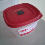 RubberMaid - 2067179 - 9 cup Clear Food Storage Container 1