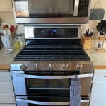 Whirlpool WGG745S0FS 6.0 Cu. Ft. Gas Double Oven Range with Center