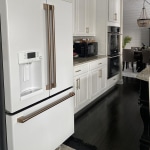 CFE28UP2MS1 by Cafe - Café™ ENERGY STAR® 27.7 Cu. Ft. Smart French-Door  Refrigerator with Keurig® K-Cup® Brewing System