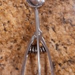  The Pampered Chef Small Scoop #2530: Pampered Chef Cookie Scoop:  Home & Kitchen