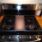 NX60A6311SS Samsung 30 Smart Gas Range with 5 Burners and Integrated  Griddle - Fingerprint Resistant Stainless Steel