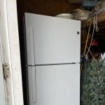 GE Refrigerators - Top Freezer Fingerprint Resistant 19.2 Cu Ft