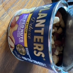 Planters Deluxe Mixed Nuts, Lightly Salted, 15.25 Ounce : :  Grocery & Gourmet Food