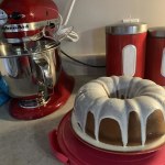 Artisan® Series 5 Quart Tilt-Head Stand Mixer Almond Cream KSM150PSAC