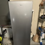 Midea Freezer (188L) Standing Freezer Eco-R600a Super Freeze
