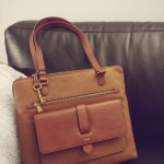 Kinley shopper outlet fossil
