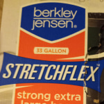 Berkley Jensen Flap Tie Kitchen Bags, 300 ct./8 gal.