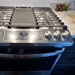 GE® 30 Slide-In Front-Control Convection Gas Range with No Preheat Air Fry
