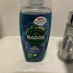 Radox Feel Good 2in1 Duschgel & Shampoo – Mit Fenchel & Meeresmineralien, Erfrischender Duft