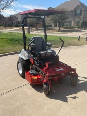 Lazer Z E Series Commercial Zero Turn Mowers Exmark