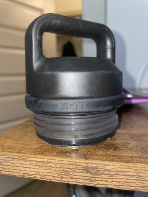 Anyone else remove the bottom rubber piece from their chug top :  r/YetiCoolers
