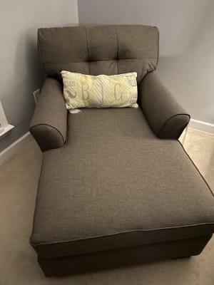 Tibbee chaise chair shop