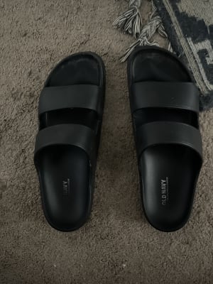 Old Navy Black Sandals – Tomorrow's Child Resale