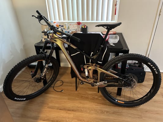 Trance X Advanced Pro 29 SE 2023 Trail bike Giant Bicycles US