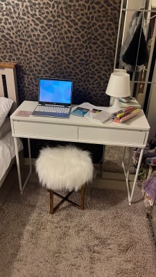 Office top desk homebase