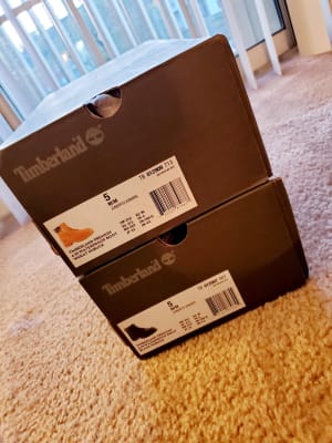 off white converse box