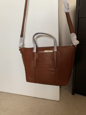 Fossil sydney 2025 convertible backpack