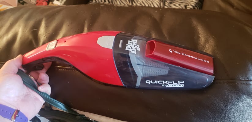 Quick Flip 8V Cordless Hand Vacuum 