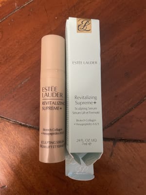 Estée Lauder - Revitalizing Supreme+ Sculpting Face Serum for
