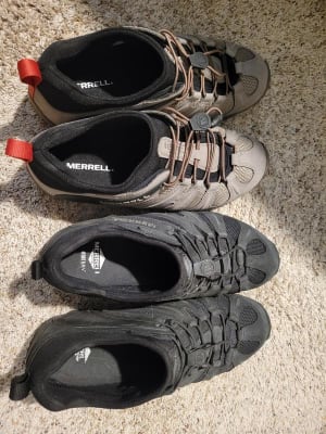 Do merrell shoes stretch top
