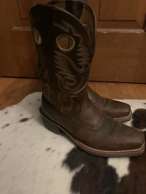 Bottes de cowboy western Ariat Heritage Roughstock pour homme, terre/marron bomb