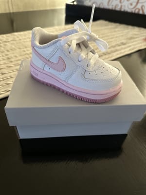 Pink baby air force ones new arrivals