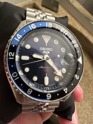 Just picked up this Seiko 5 GMT [SSK003] but I'm thinking of returning. For  the pros out there, would you keep the GMT or would you take it back and  just get
