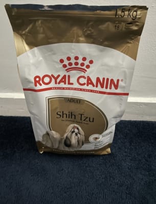 Royal canin shih tzu sale 24