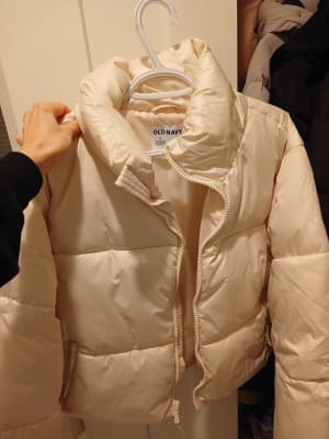 Old navy top white puffer jacket