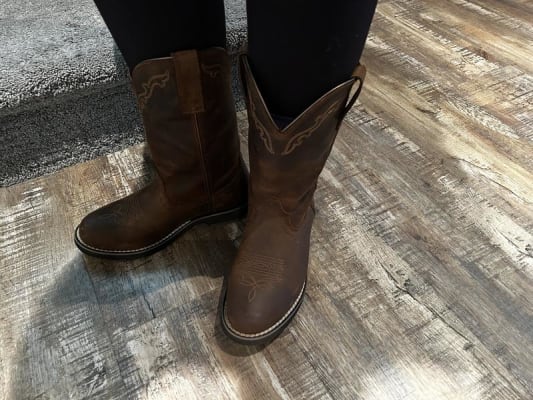 Ariat Women s Delilah Round Toe WP Western Boots Brown elliottsboots
