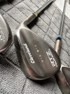 New Cleveland RTZ Full Grind Tour Rack Wedge Sand Wedge 56 Degree