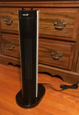 Quiet Portable Ceramic Tower Heater with Wide Oscillation | NewAir – Newair