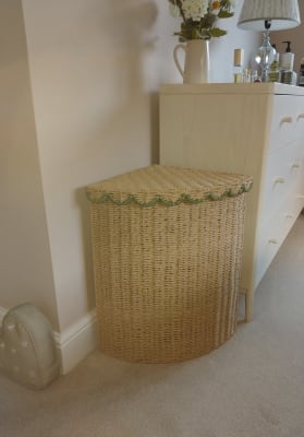 Natural Scallop Edge Corner Large Laundry Basket Matalan