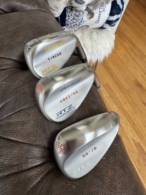 Cleveland RTZ Tour Satin Full Face Wedge 54° - Reconditionné - Shaft Dynamic Gold