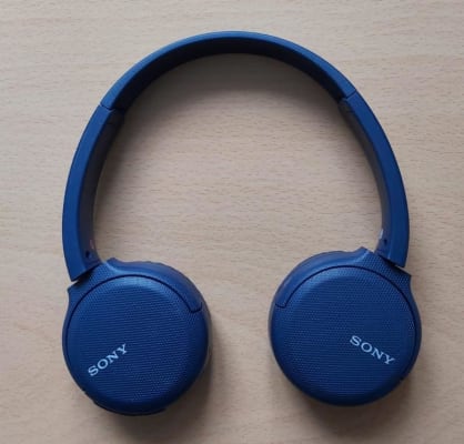 Wh Ch510 Premium On Ear Wireless Headphones Black Whch510 B Beach Camera Wh Ch510 Premium On Ear Wireless Headphones Black Whch510 B Beach Camera