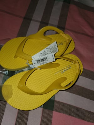 Old navy flip discount flop day 219