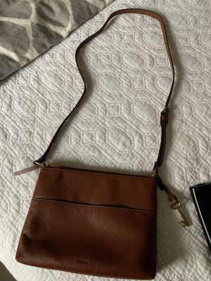 Fiona Small E/W Crossbody - ZB7266001 
