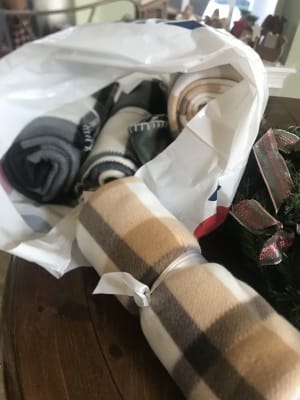 Old navy hotsell plaid blanket