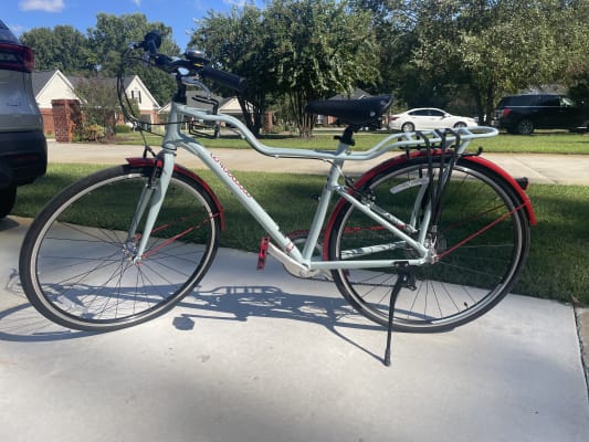 Street Mid Step 2022 bike Momentum Bikes US