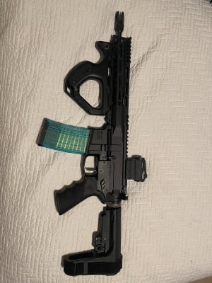Hera Arms CQR Forend Grip AR-15 Polymer Olive Drab Hera Arms CQR Forend Grip AR-15 Polymer Olive Drab