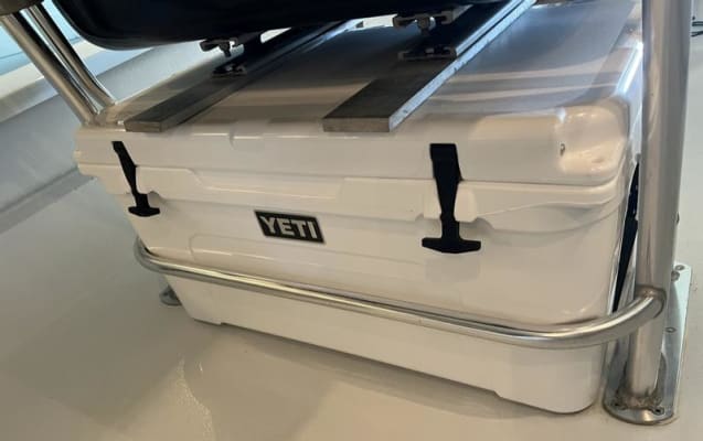 YETI Tundra 65 Cooler Polyethylene Wetlands