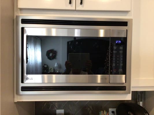 Restored LG LMC2075ST - 2.0 Cu. ft. NeoChef Counter Top Microwave : Stainless Steel (Refurbished)